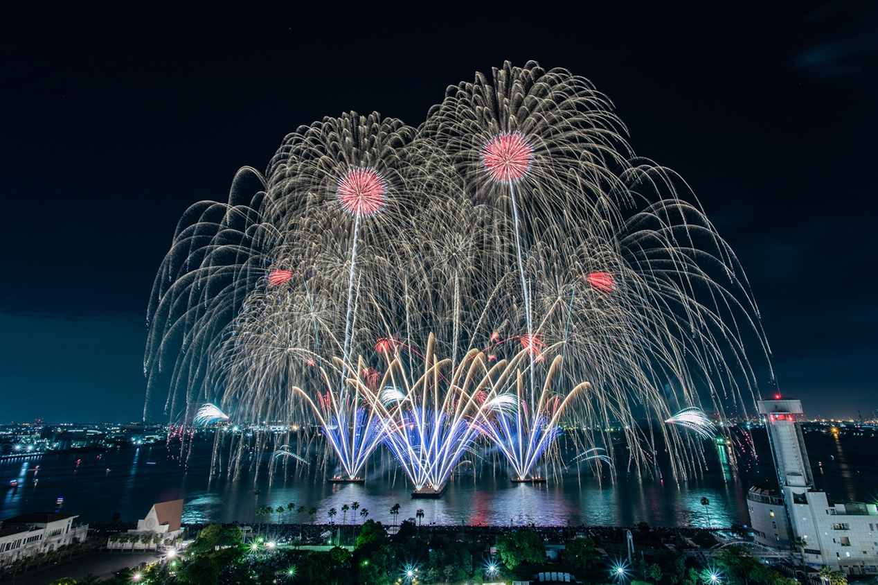 博多湾芸術花火 イス席 ペアチケット